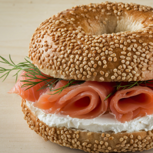 Łosoś wędzony na zimno w plastrach 150 g