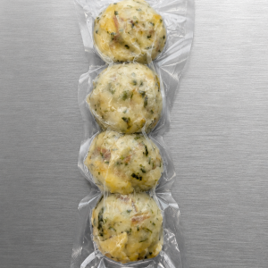 Kulki z siekanego fileta z dorady ze szczypiorkiem opakowanie ~250g